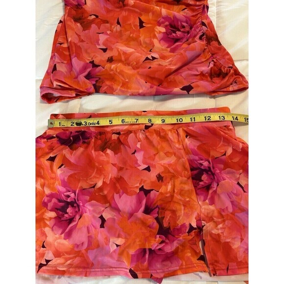 MIRACLESUIT x TALBOTS SANIBEL BLENDED FLORAL TANKINI Light Control Size 8 - Picture 12 of 15
